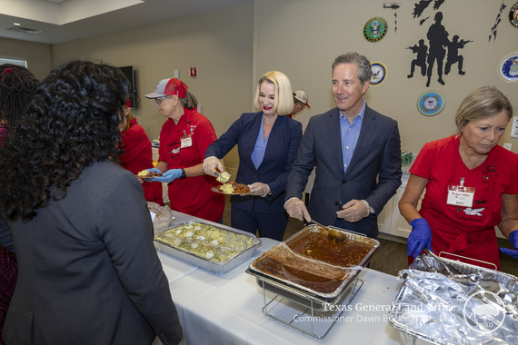 Texas Land Commissioner Dawn Buckingham, M.D., serves Veterans and guests with Texas State Senator Kelly Hancock at the Richard A. Anderson Texas State Veterans Home