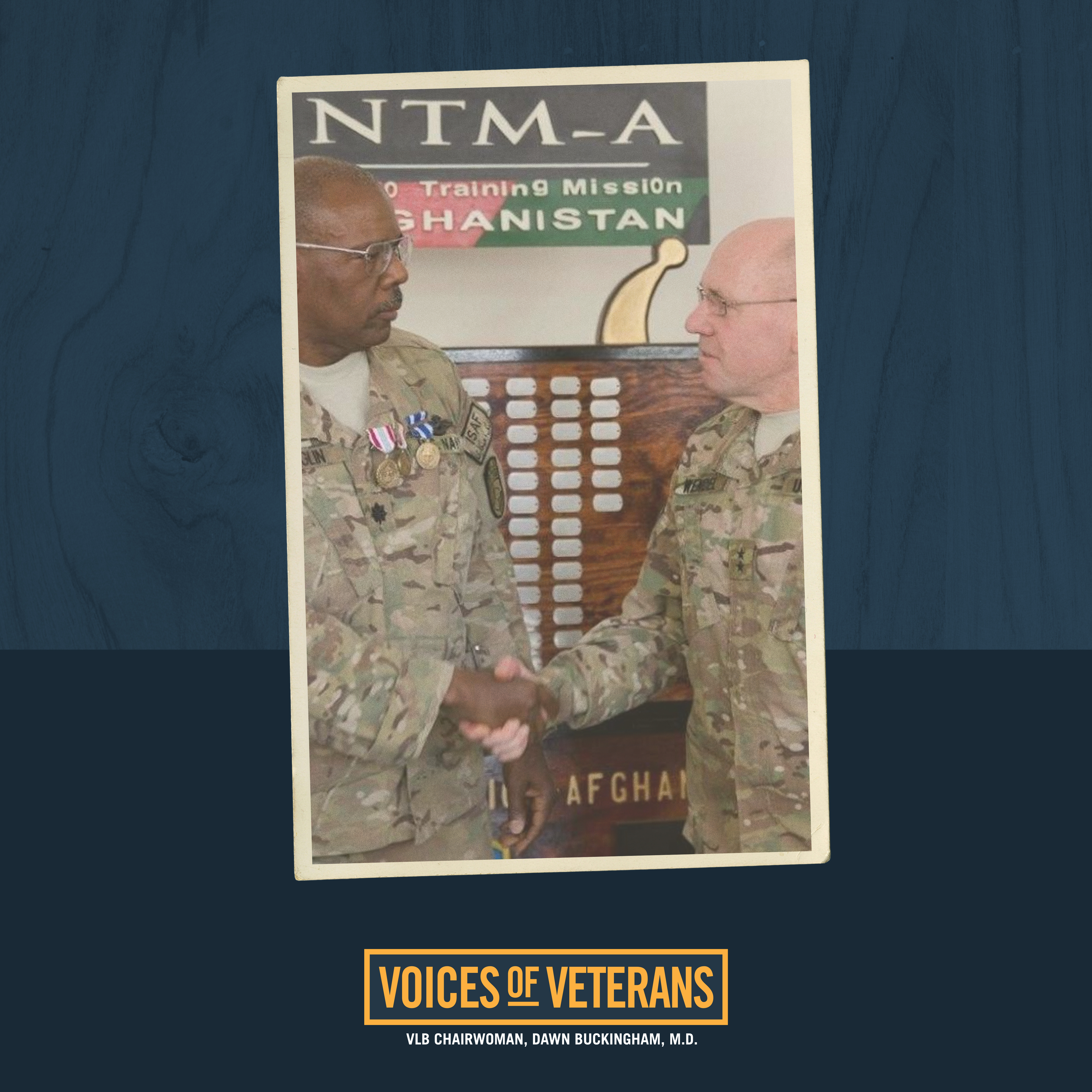 Major General Kevin R. Wendel presenting Chaplain Stoglin with End of Tour Awards