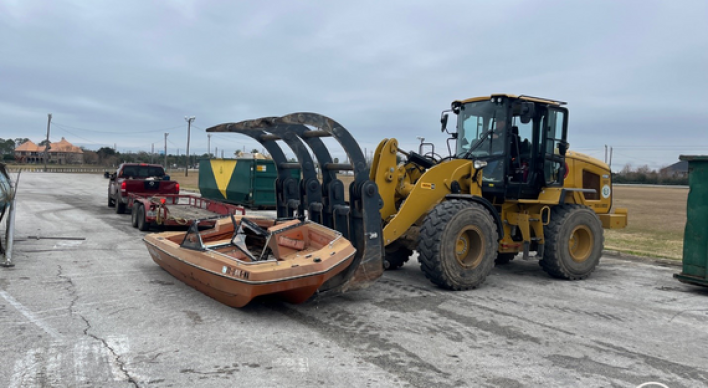 A vessel being properly disposed of during the Galveston County VTIP in January 2025